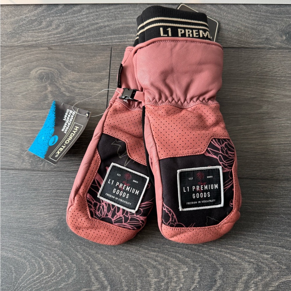 L1 Premium Goods Pink Mittens